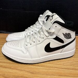 Nike Air Jordan 1 Mid Sneakers in Black & White, Men’s 8 #5520